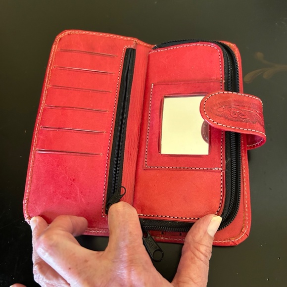 Red Leather Wallet. NWOT - Picture 3 of 7